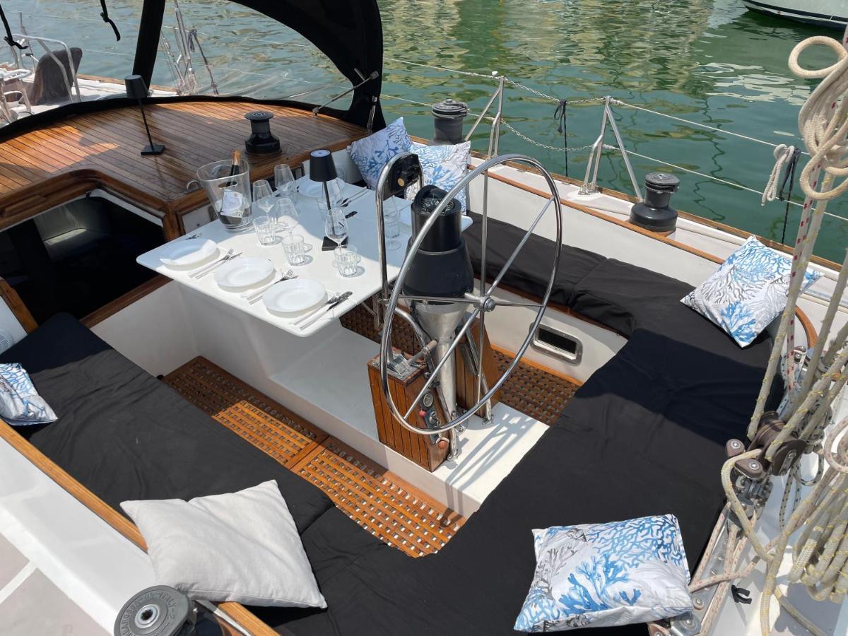 Sailboat B&B On Board CTA Exterior foto